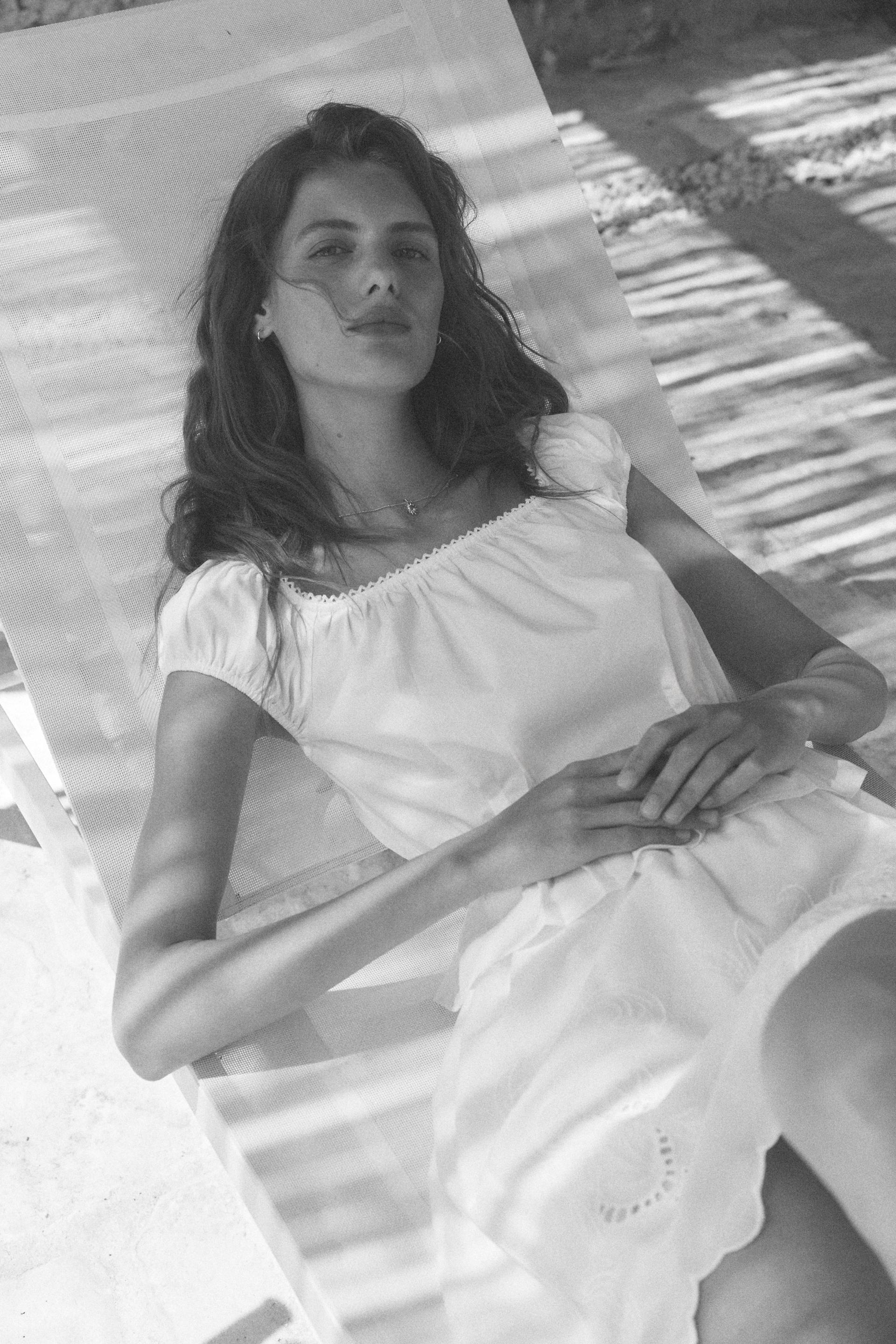 skirt with eyelet embroidery