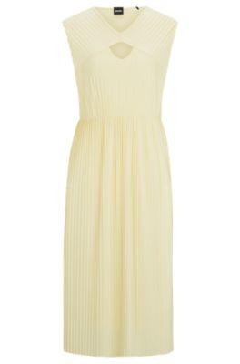 sleeveless dress in high-shine pliss fabric- light yellow women's jersey dresses