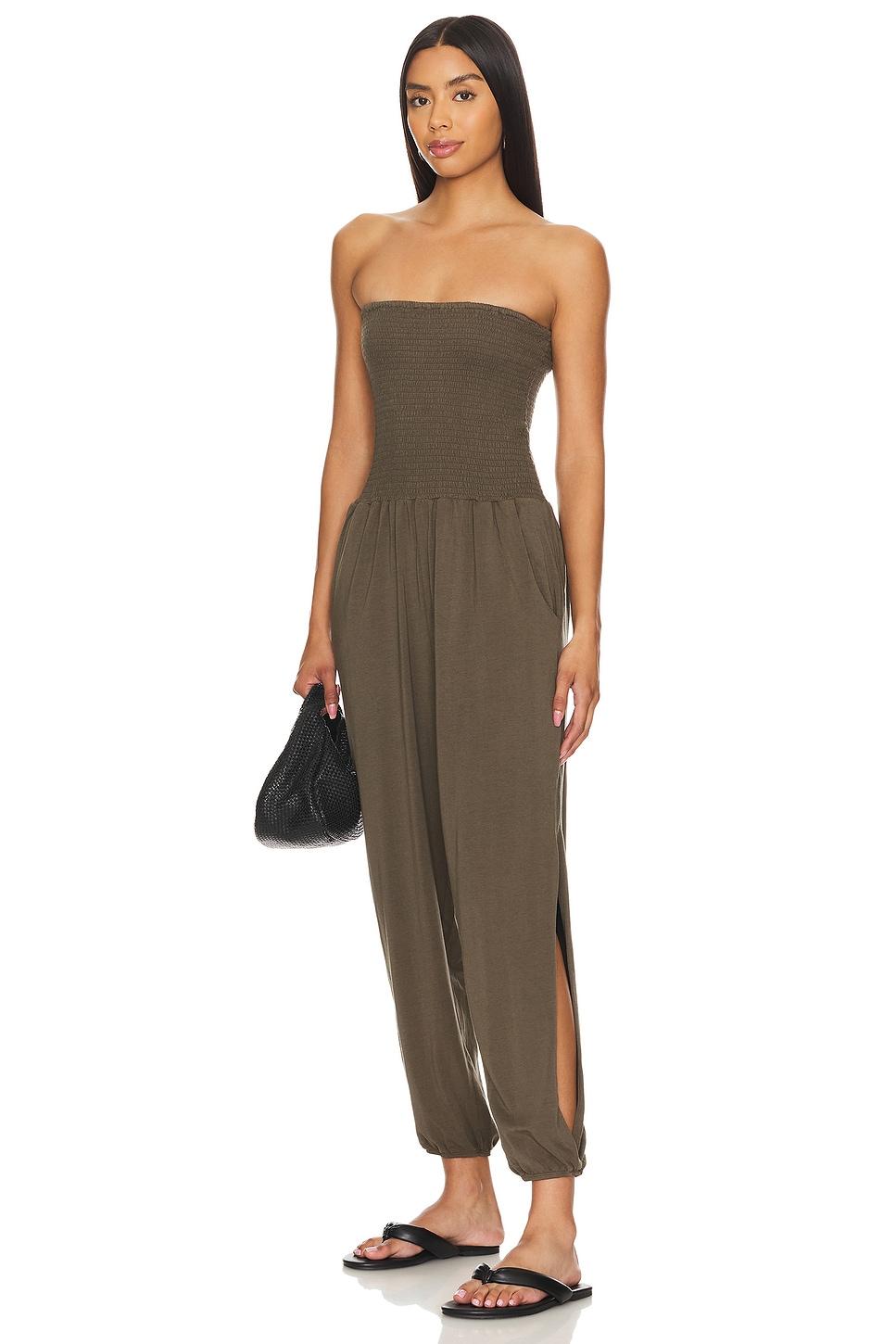 sleeveless jumpsuit
