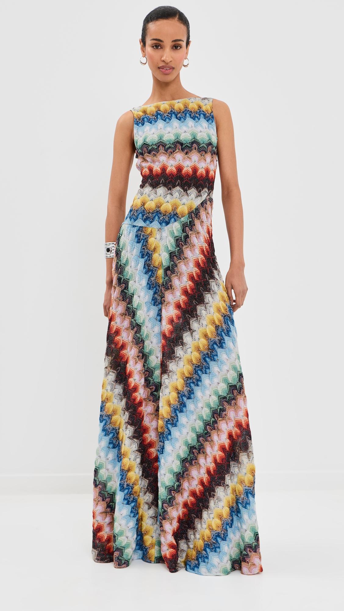 sleeveless long dress