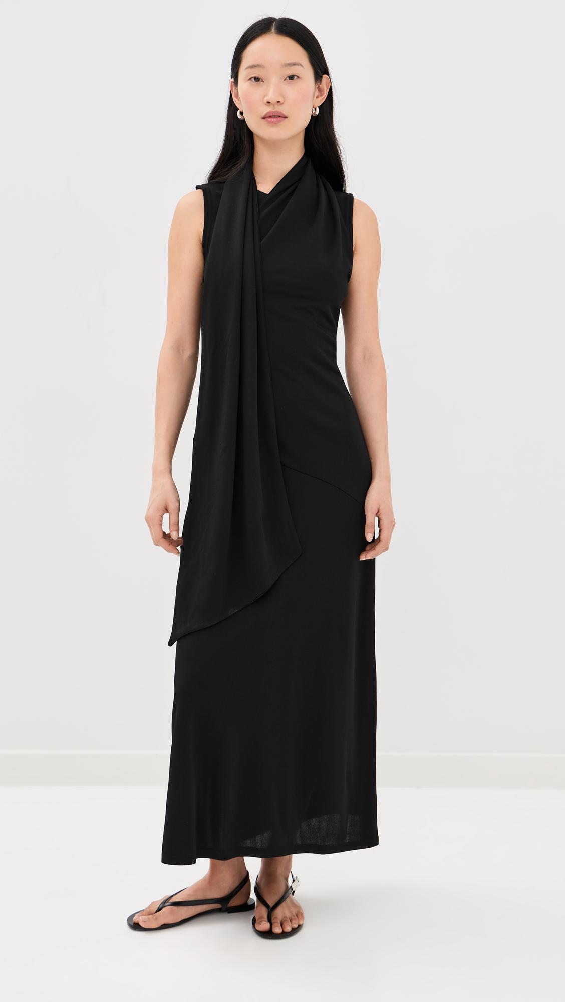 sleeveless maxi lavalliere dress