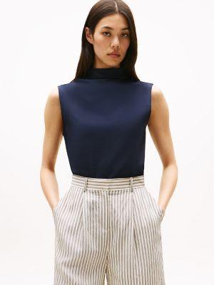 sleeveless mockneck t-shirt