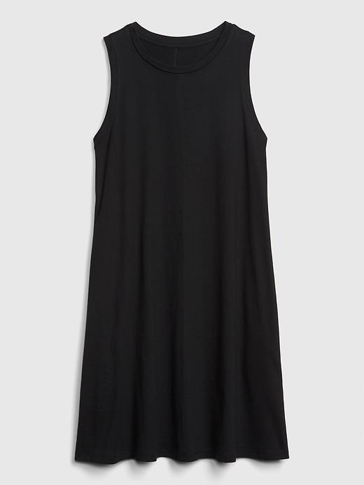 sleeveless swing dress