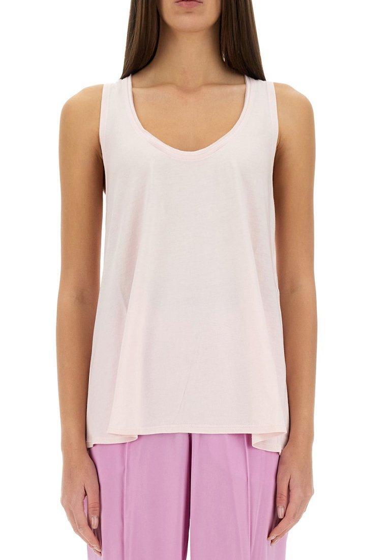 sleeveless tank top