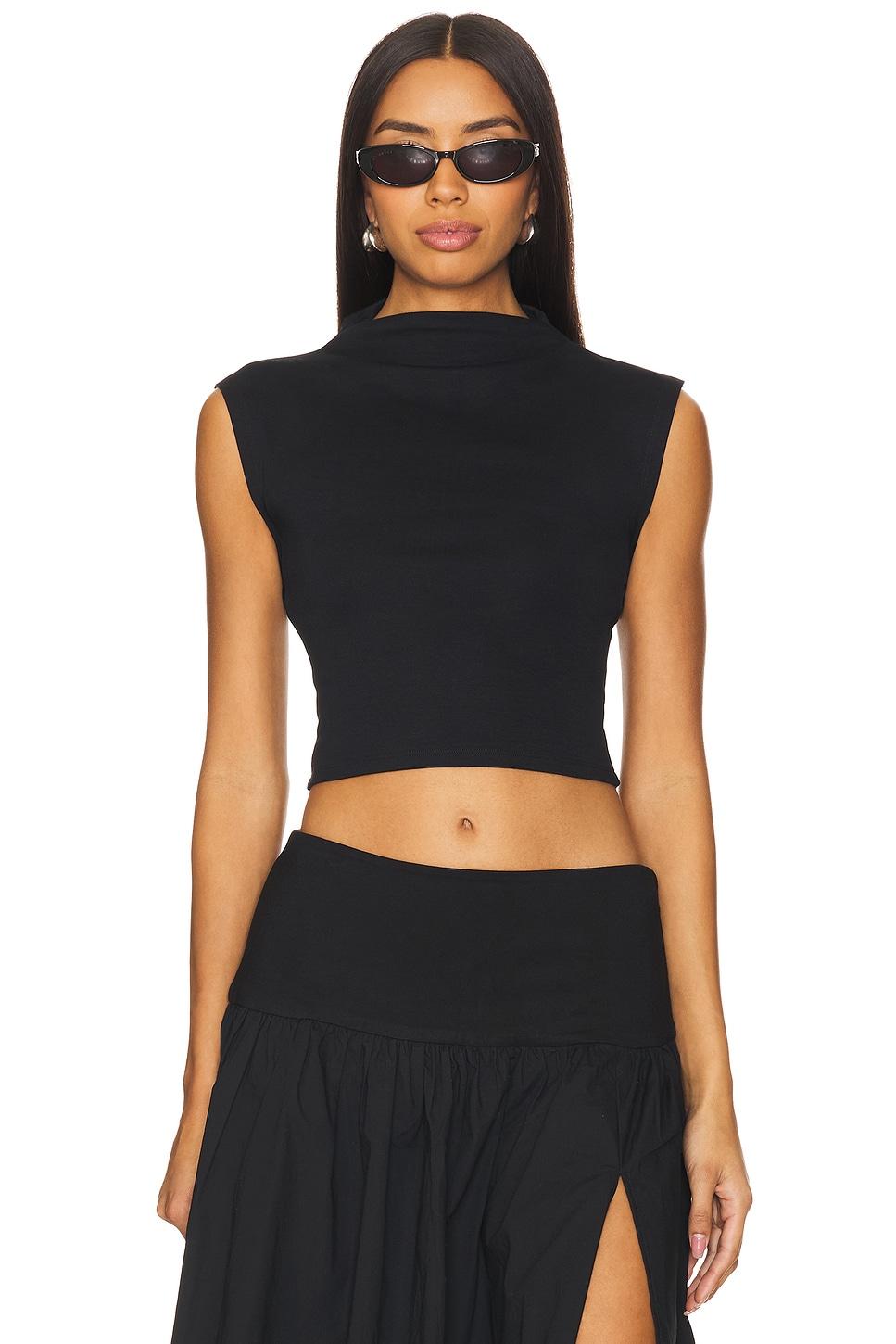 sleeveless tomboy tee