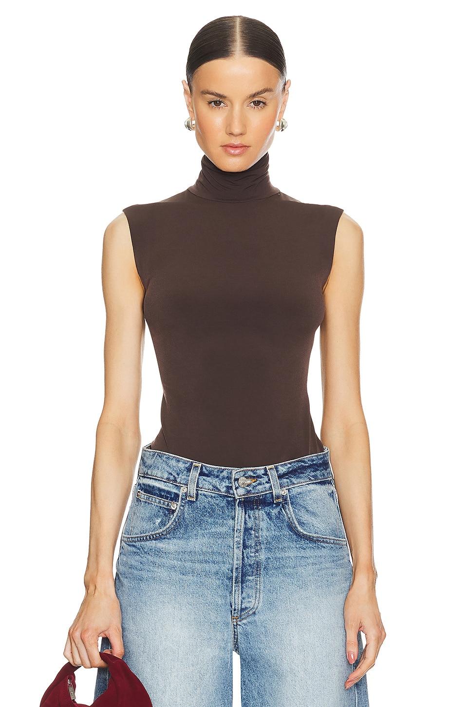 slim fit sleeveless turtleneck top