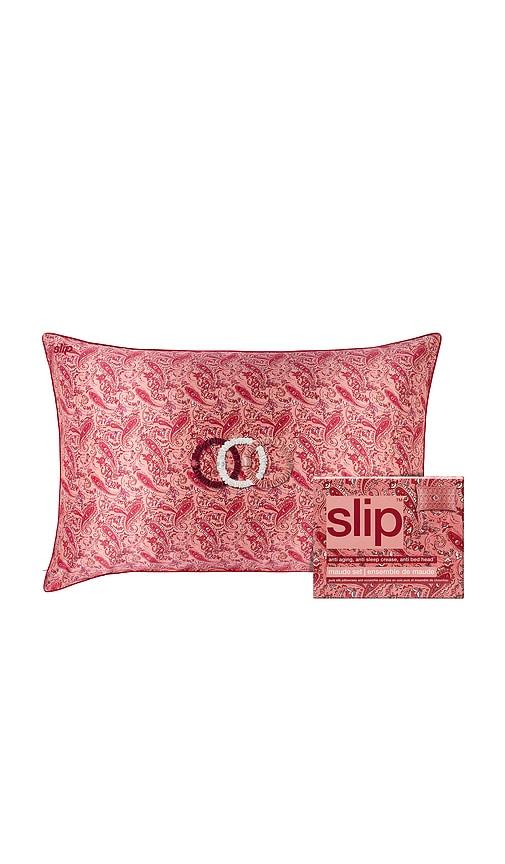 slip hero set in maude.