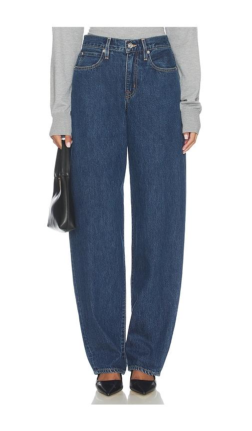 slvrlake tess long relaxed curve jeans in blue.