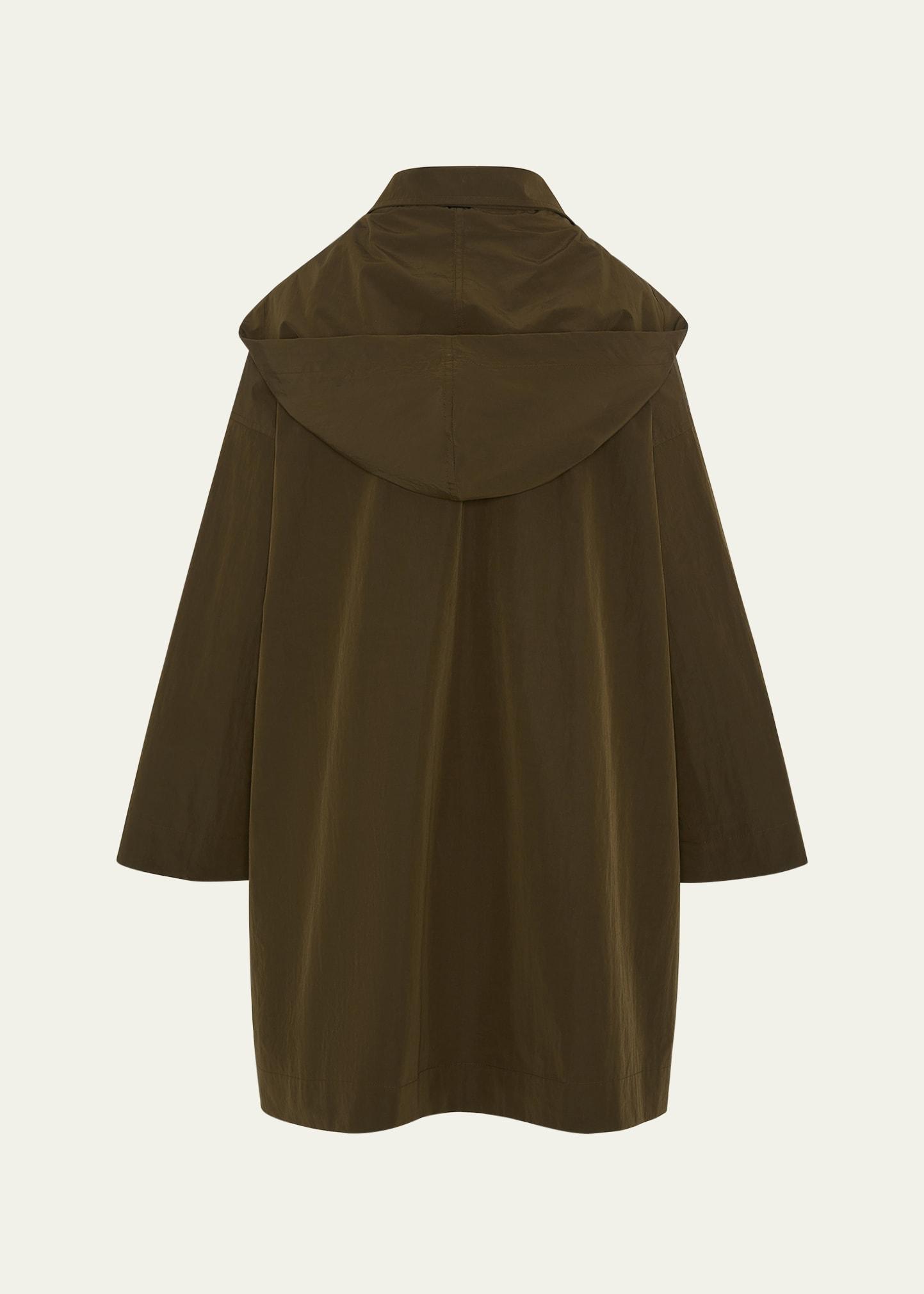smaller-front larger-back high-neck coat with button away hood (long plus length)