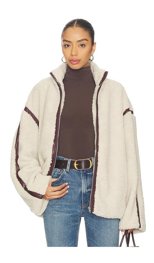 sndys tatum teddy contrast jacket in beige.