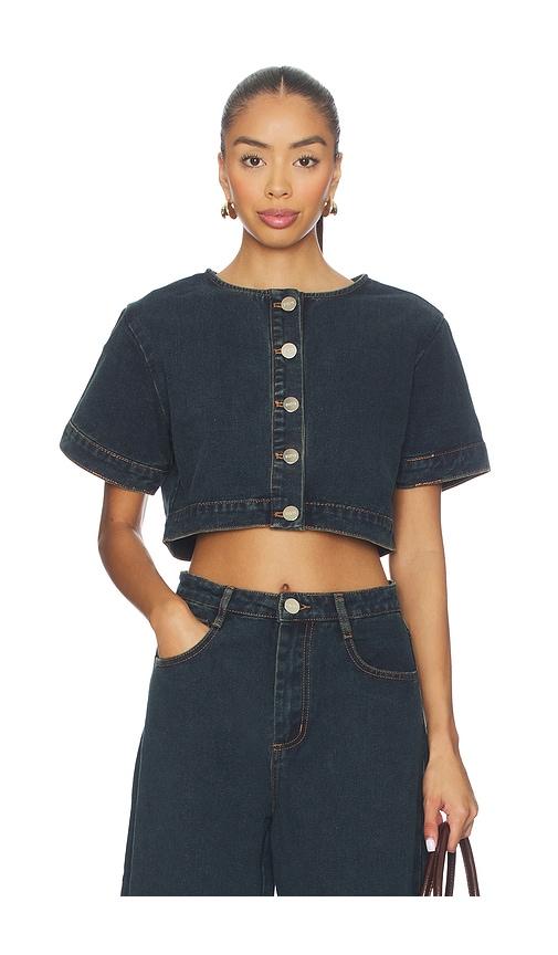 sndys tilla denim top in blue.