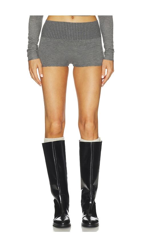 sndys veda short in charcoal.