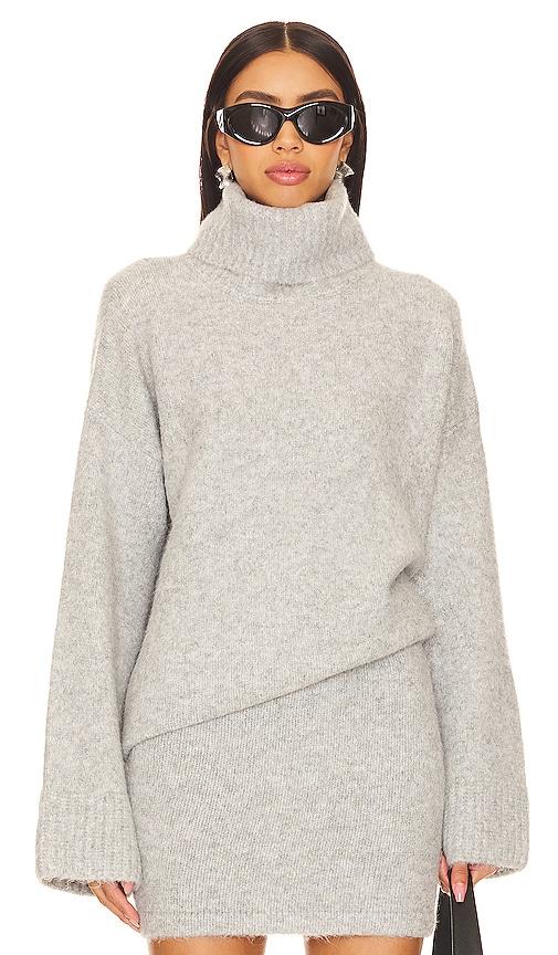 sndys winnie jumper in light grey.