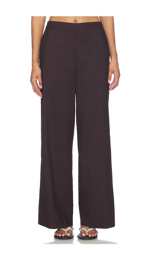 sndys x revolve mimi pant in chocolate.