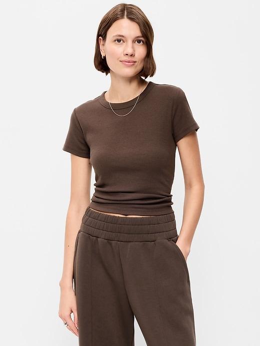 snug graphic t-shirt