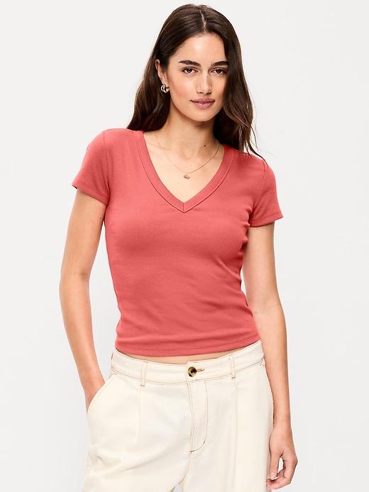 snug v-neck crop t-shirt