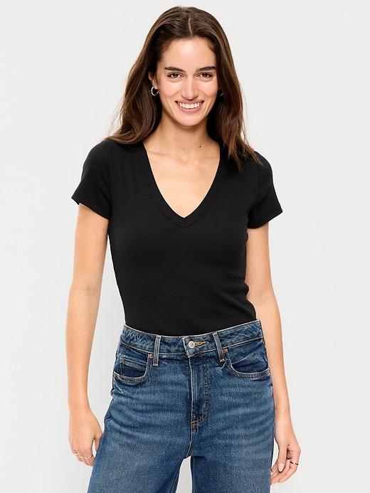 snug v-neck crop t-shirt