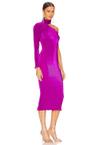 soiree 90's sleeved gown