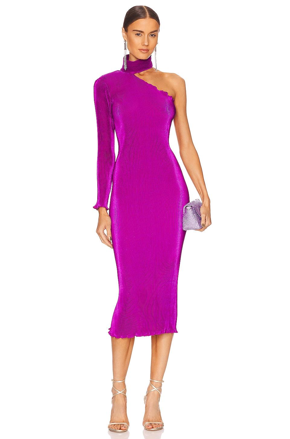 soiree 90's sleeved gown