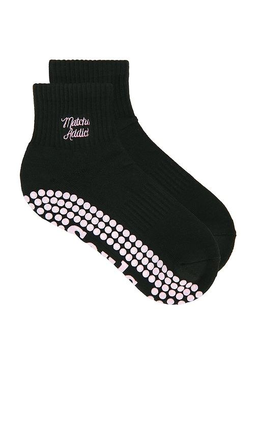 souls. matcha addict socks in dark green.