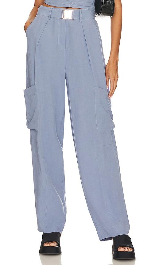 sovere nouvelle cargo pant in blue.