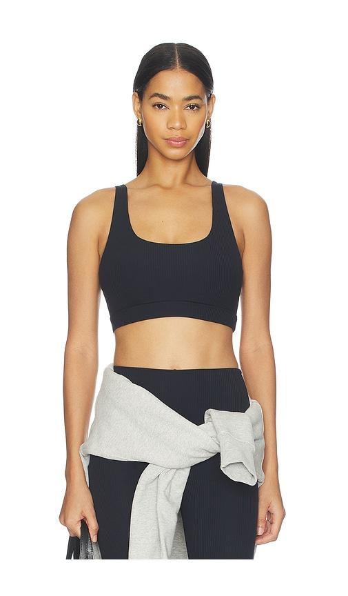 splits59 airweight rib sports bra in black.