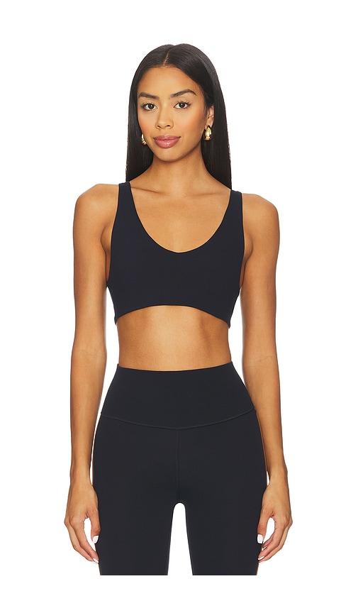 splits59 airweight scoop back sports bra in navy.