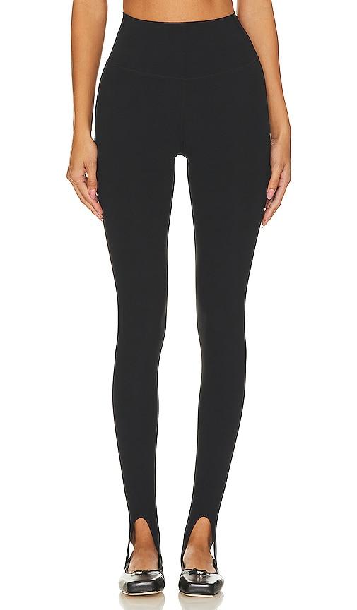 splits59 river high waist airweight stirrup legging in black.