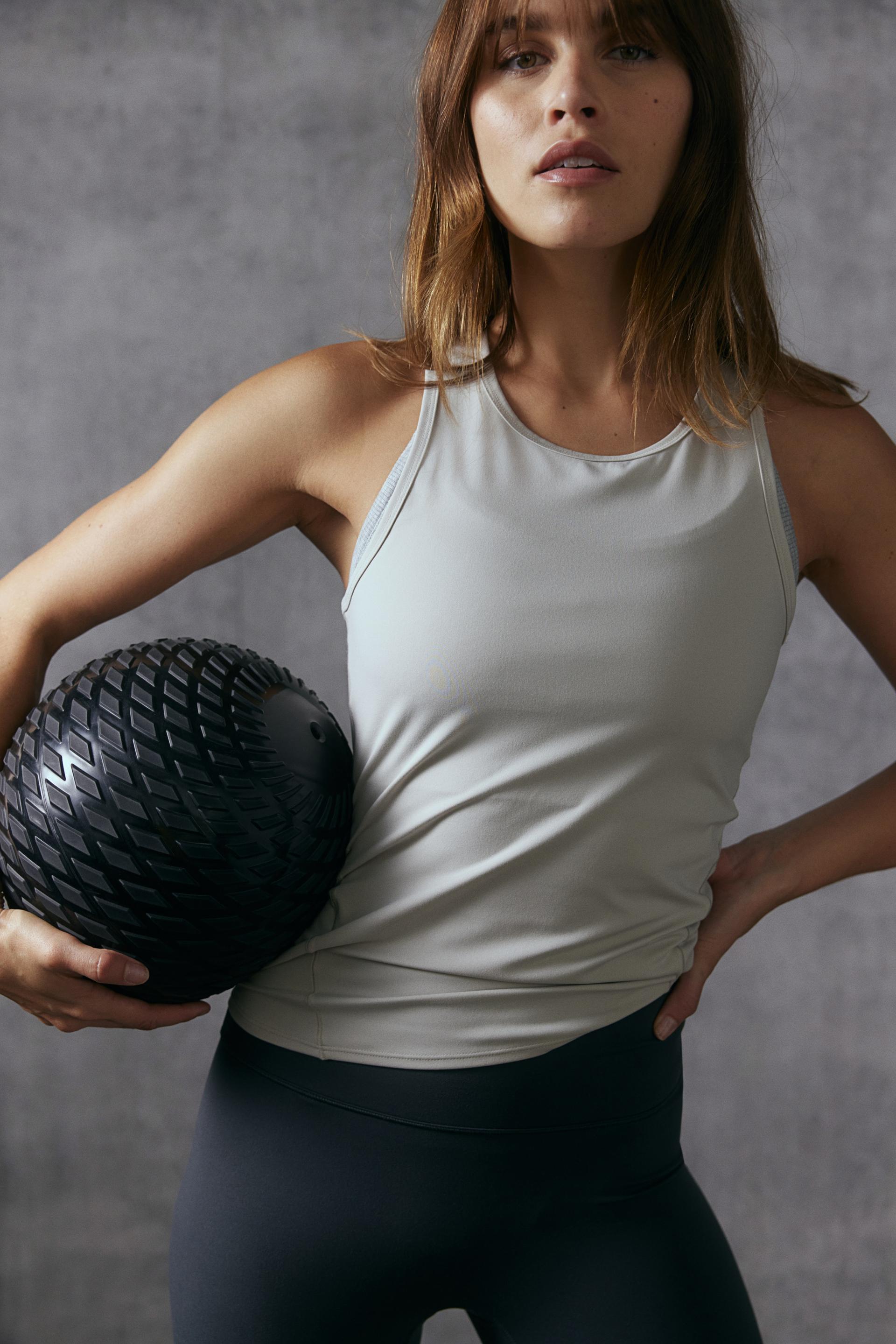 sports tank top in drymove™