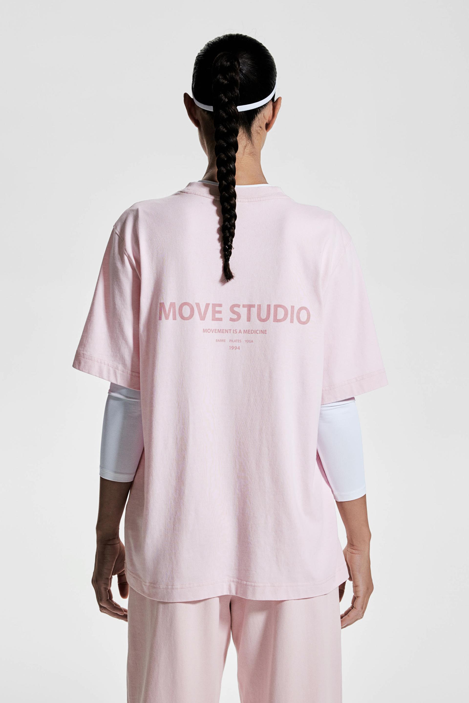 sports top with drymove™