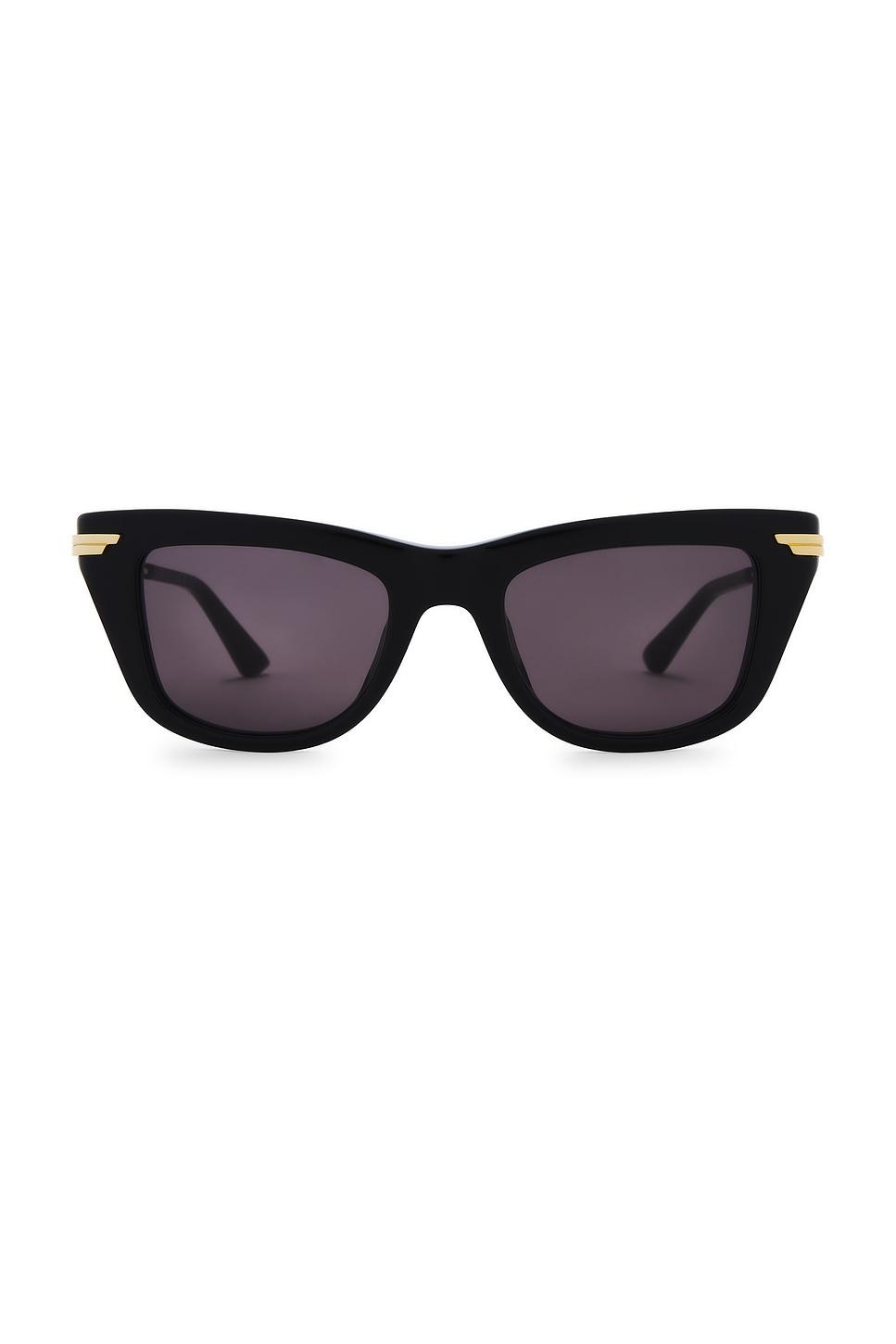 square sunglasses