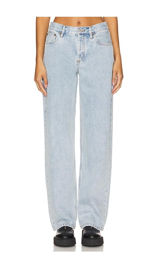 still here everyday straight leg in denim-light.