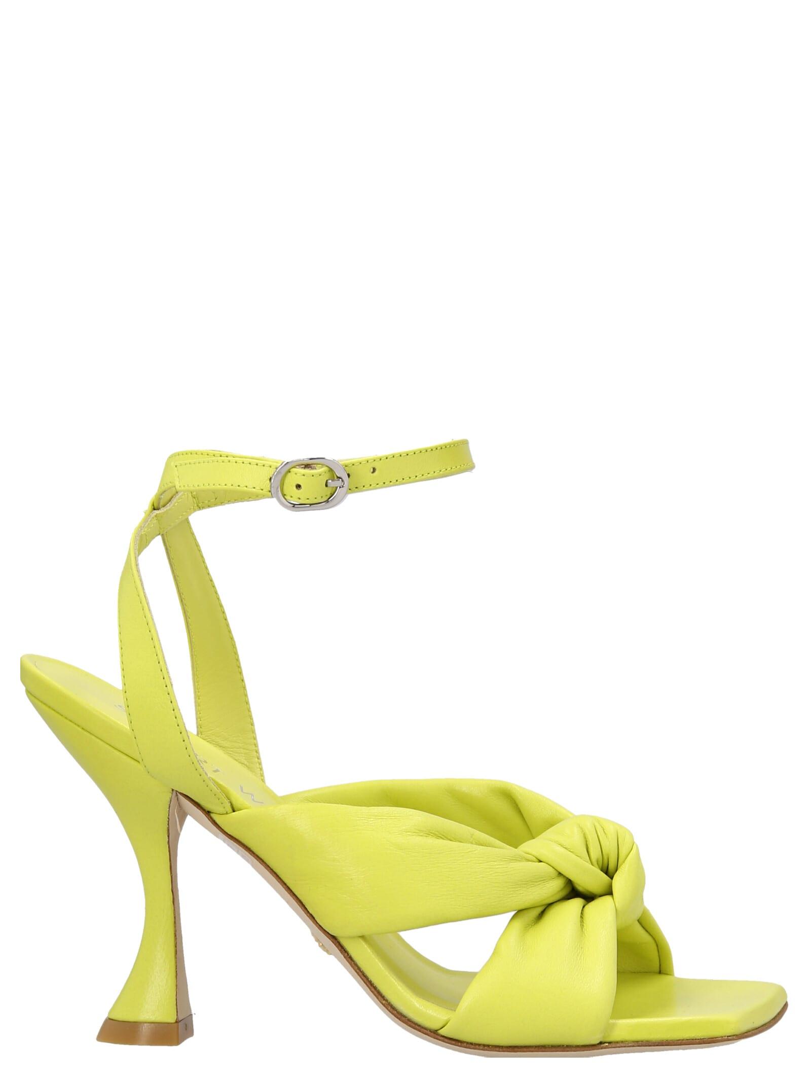 stuart weitzman playa sandals