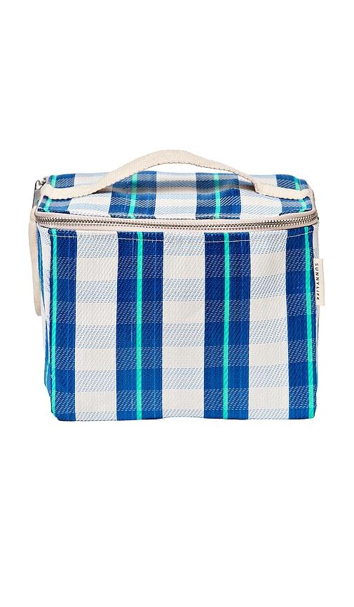 sunnylife recycled nylon lunch cooler bag in blue.
