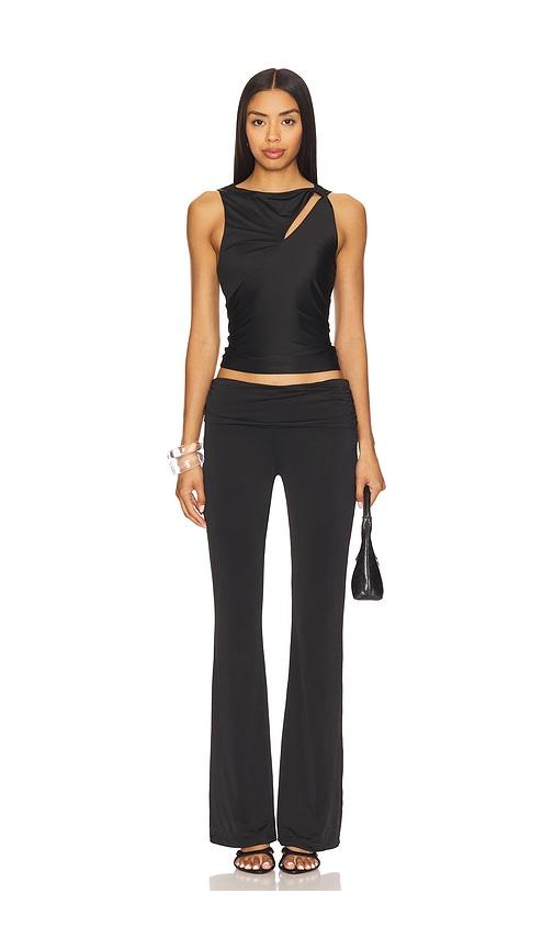 superdown casi pant set in black.