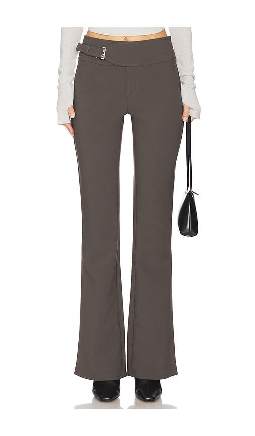 superdown jessica bootcut pant in grey.