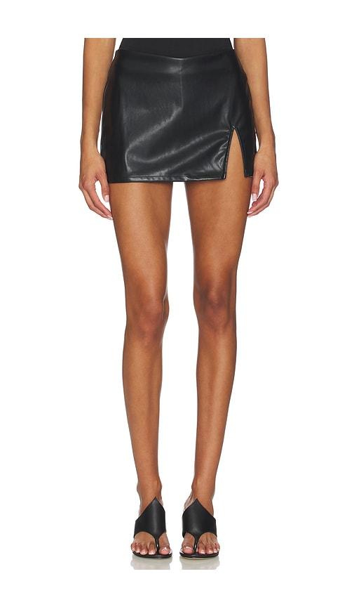 superdown miley faux leather skort in black.