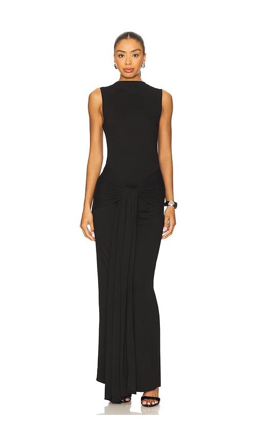 superdown piper maxi dress in black in black.