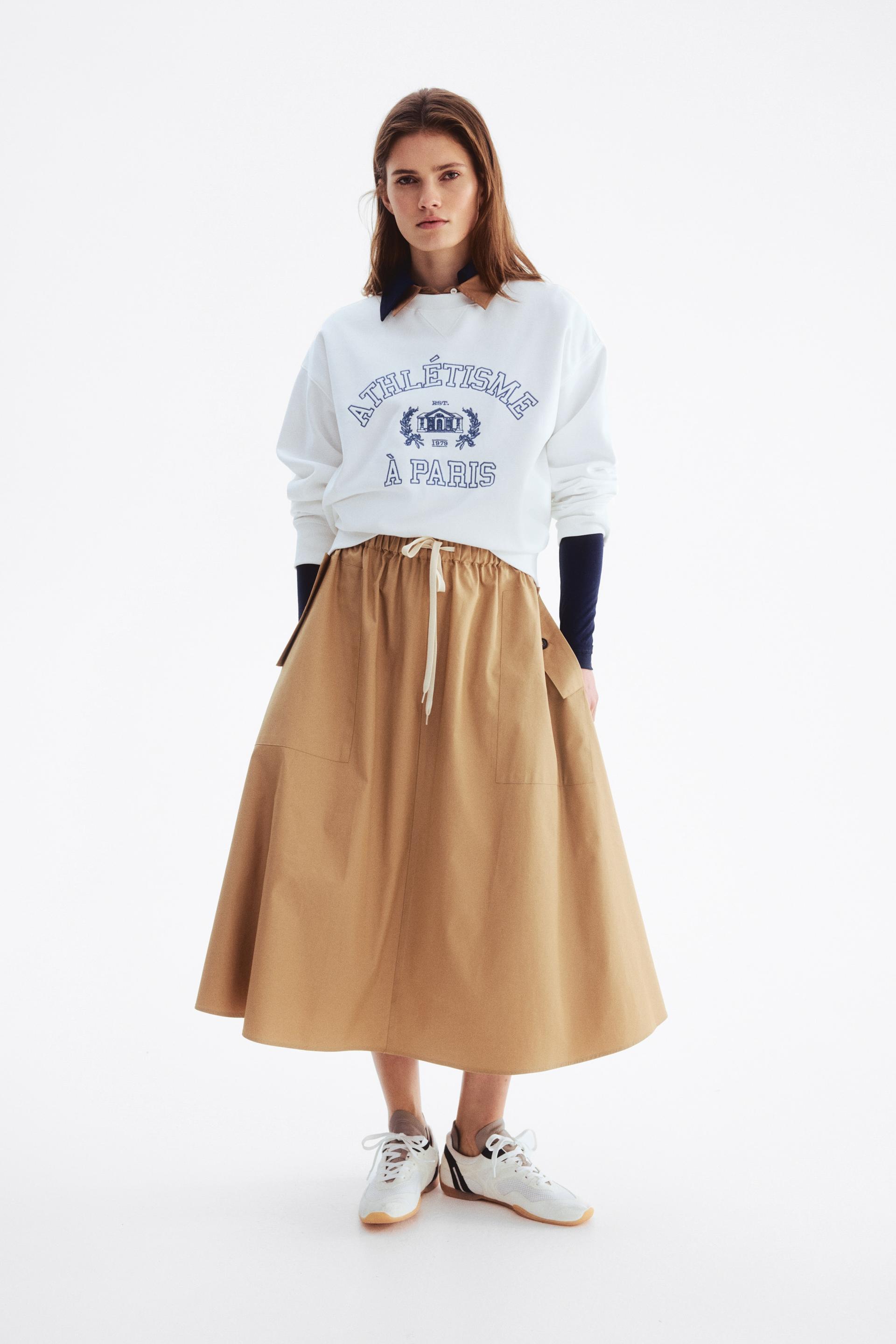 sweatshirt with motif