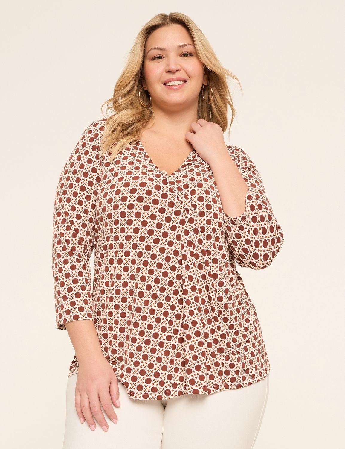 swing 3/4-sleeve pleat-front top