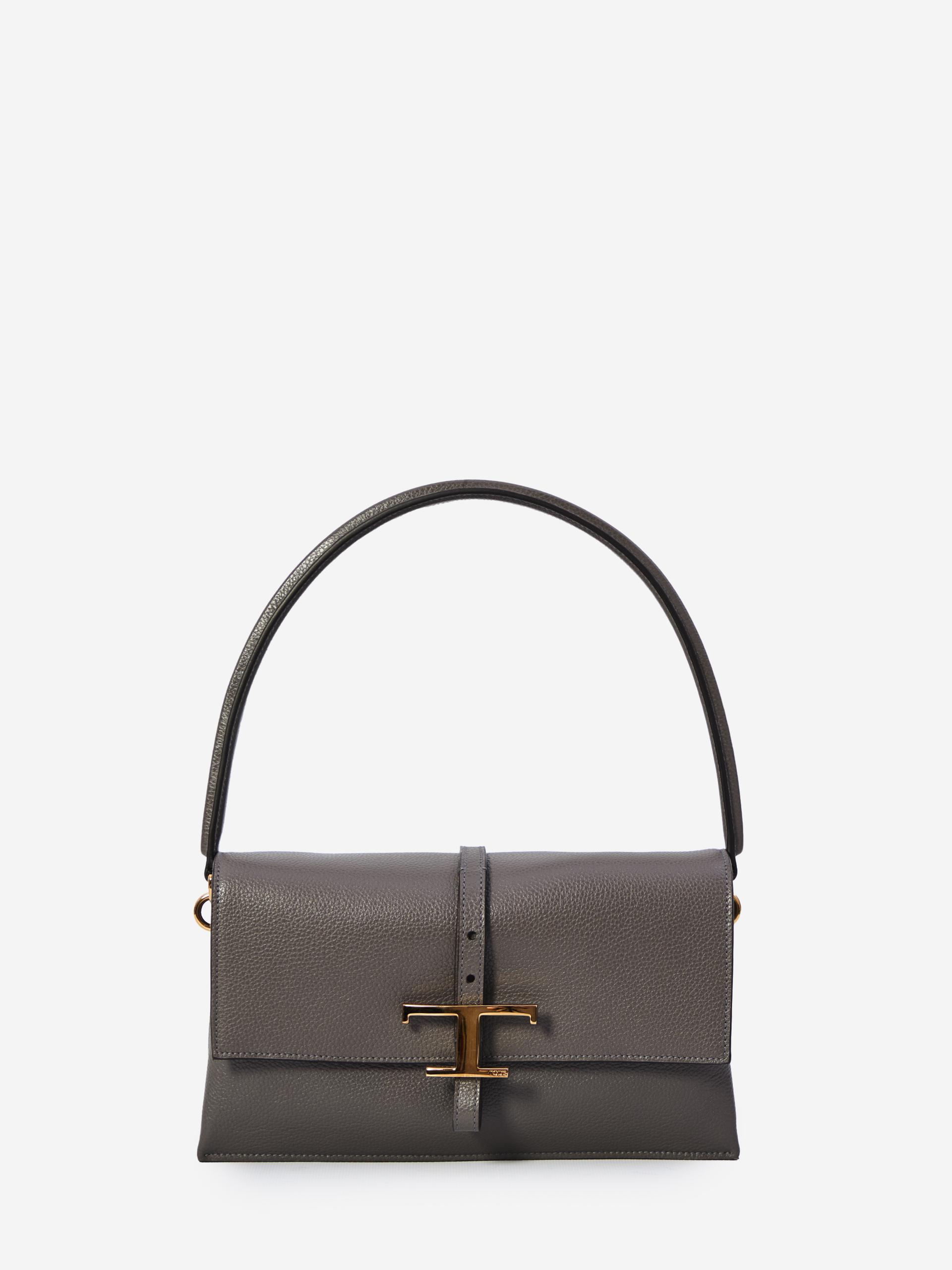 t timeless flap bag in leather
