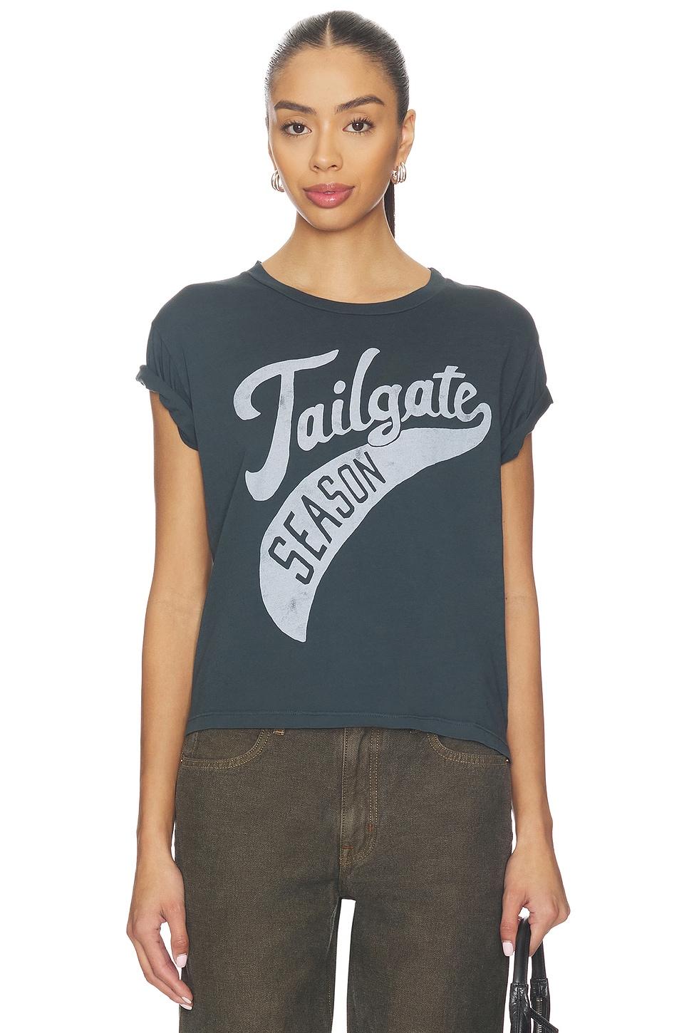 tailgate season solo tee