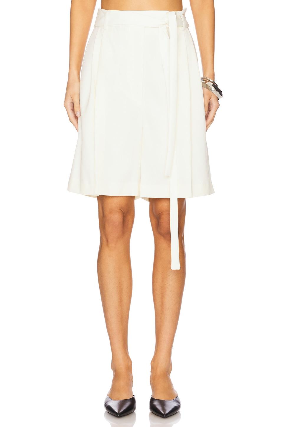 tailored shorts with belt