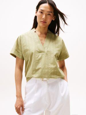 textured v-neck pullover top