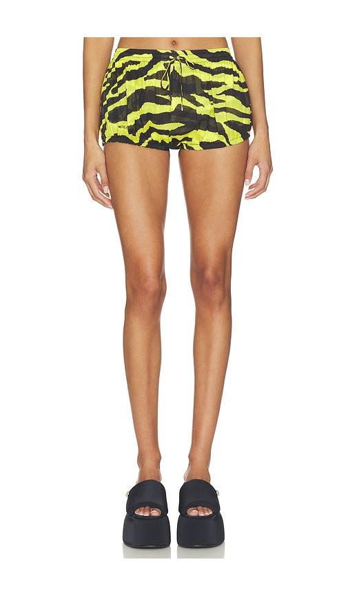 the attico zebra mini short in yellow.