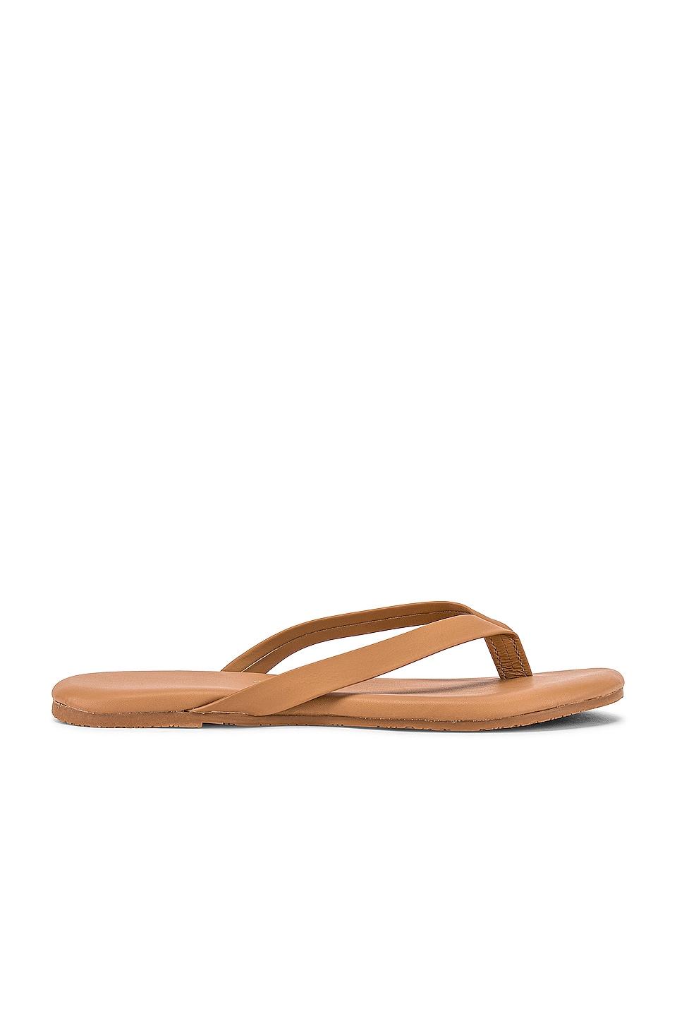 the boyfriend sandal