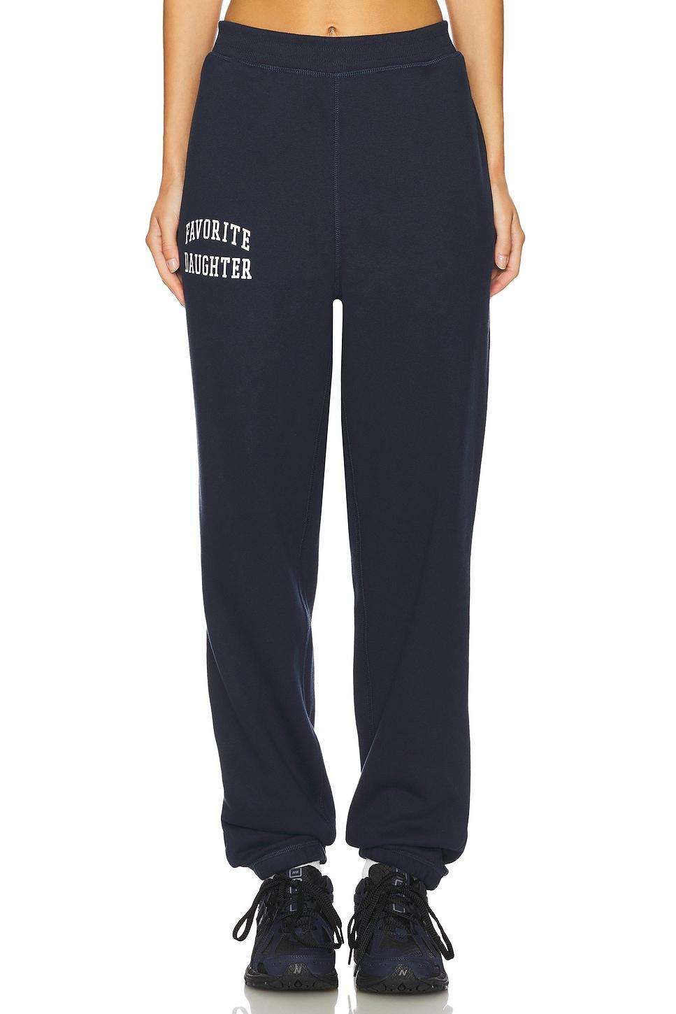 the collegiate jogger
