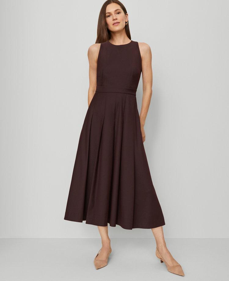 the crew neck pleated midi dress