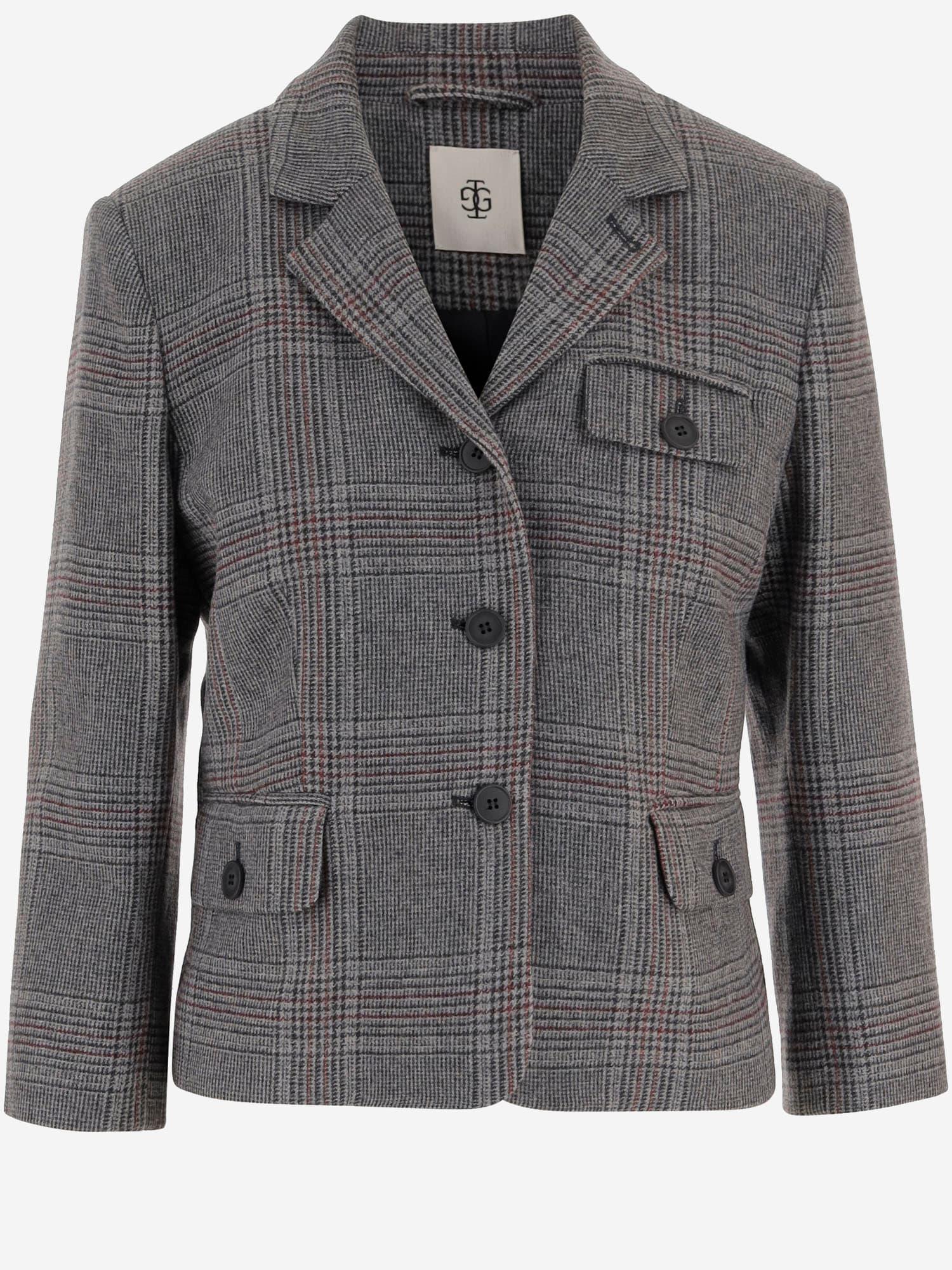 the garment taylor jacket in wool blend with check pattern