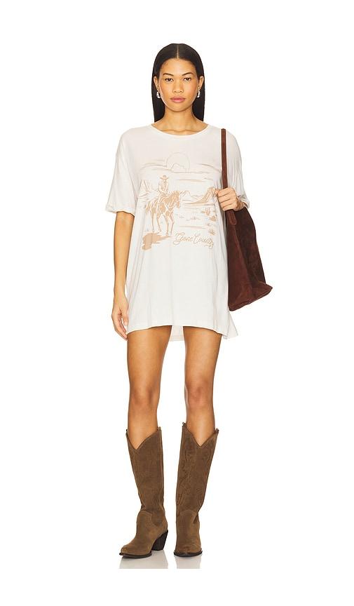 the laundry room gone country oversized tee in cream.